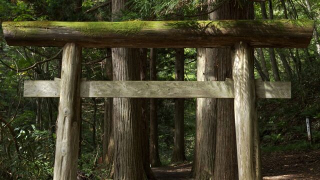 鉄穴森鋼蔵（かなもり）と鋼鐵塚蛍は死亡しない
